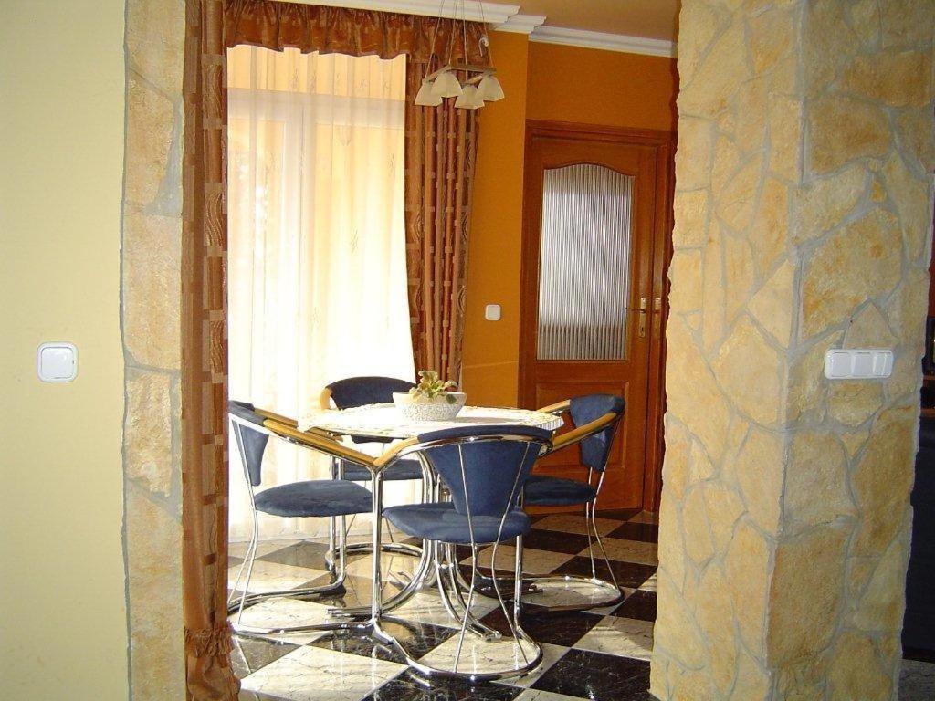 Janus Apartman Sárvár Esterno foto