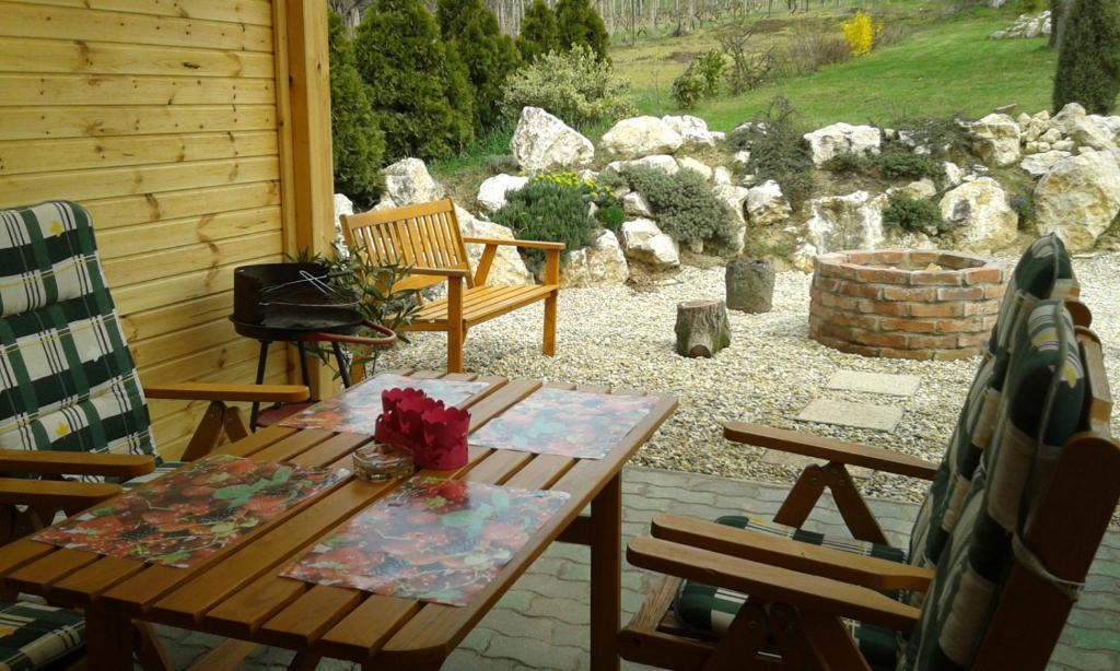 Janus Apartman Sárvár Esterno foto